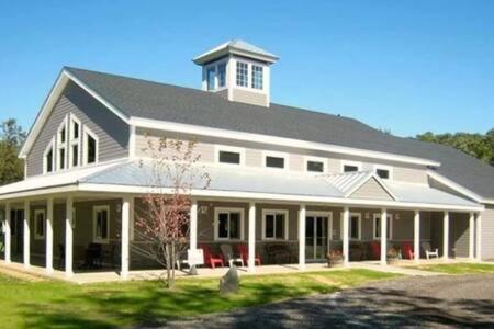 Spacious Upstairs 1Bed- Walking Distance To Beach Outlet Mall Michigan City Dış mekan fotoğraf