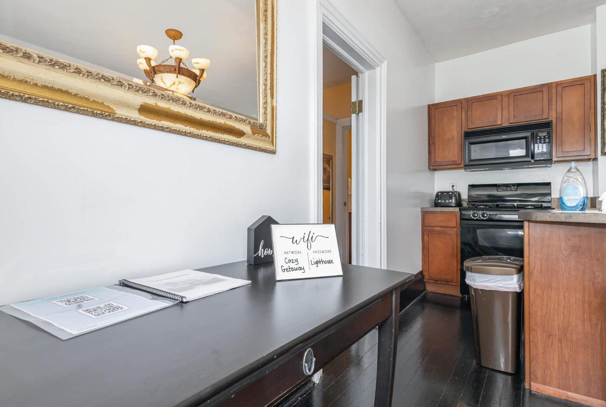 Spacious Upstairs 1Bed- Walking Distance To Beach Outlet Mall Michigan City Dış mekan fotoğraf