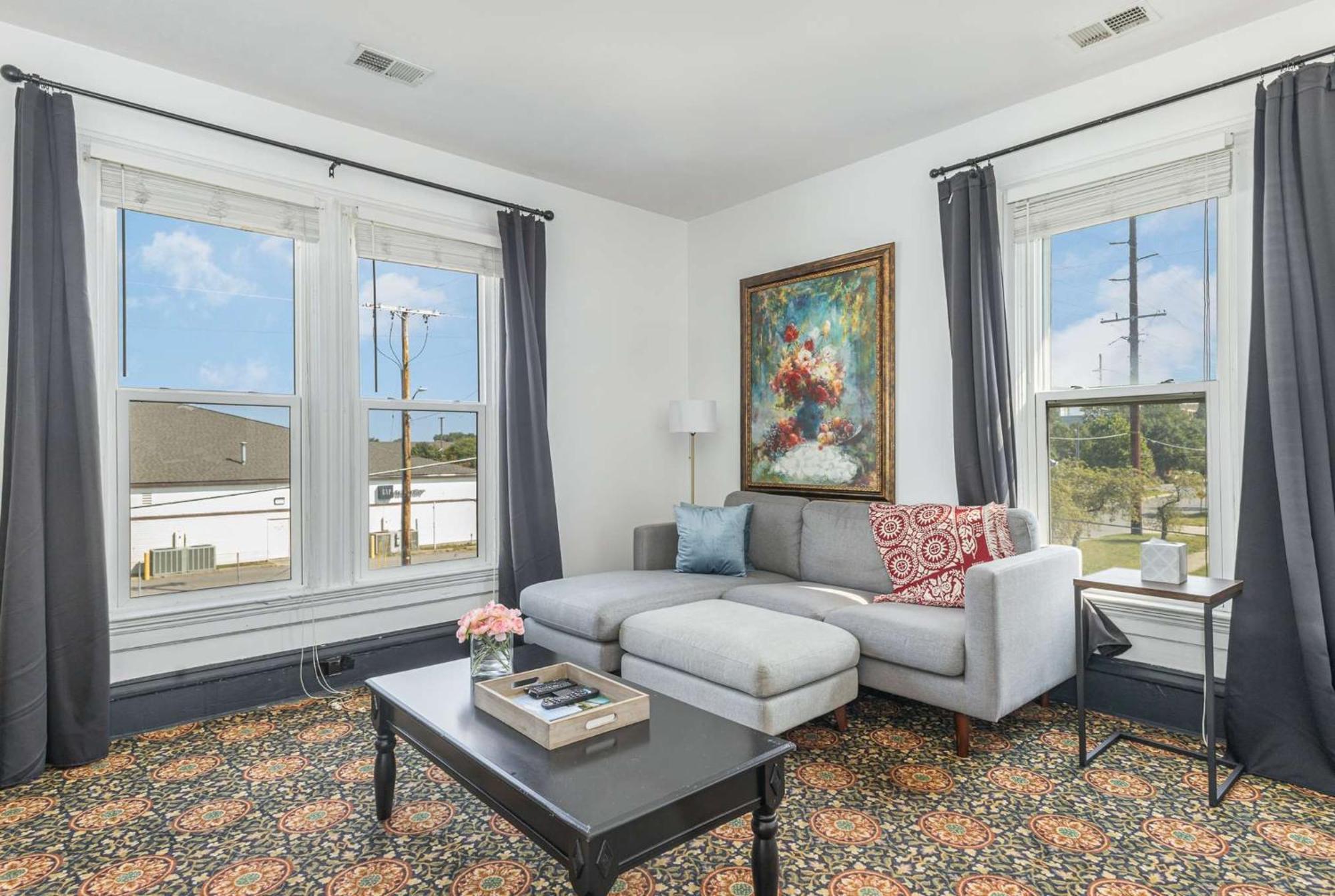 Spacious Upstairs 1Bed- Walking Distance To Beach Outlet Mall Michigan City Dış mekan fotoğraf