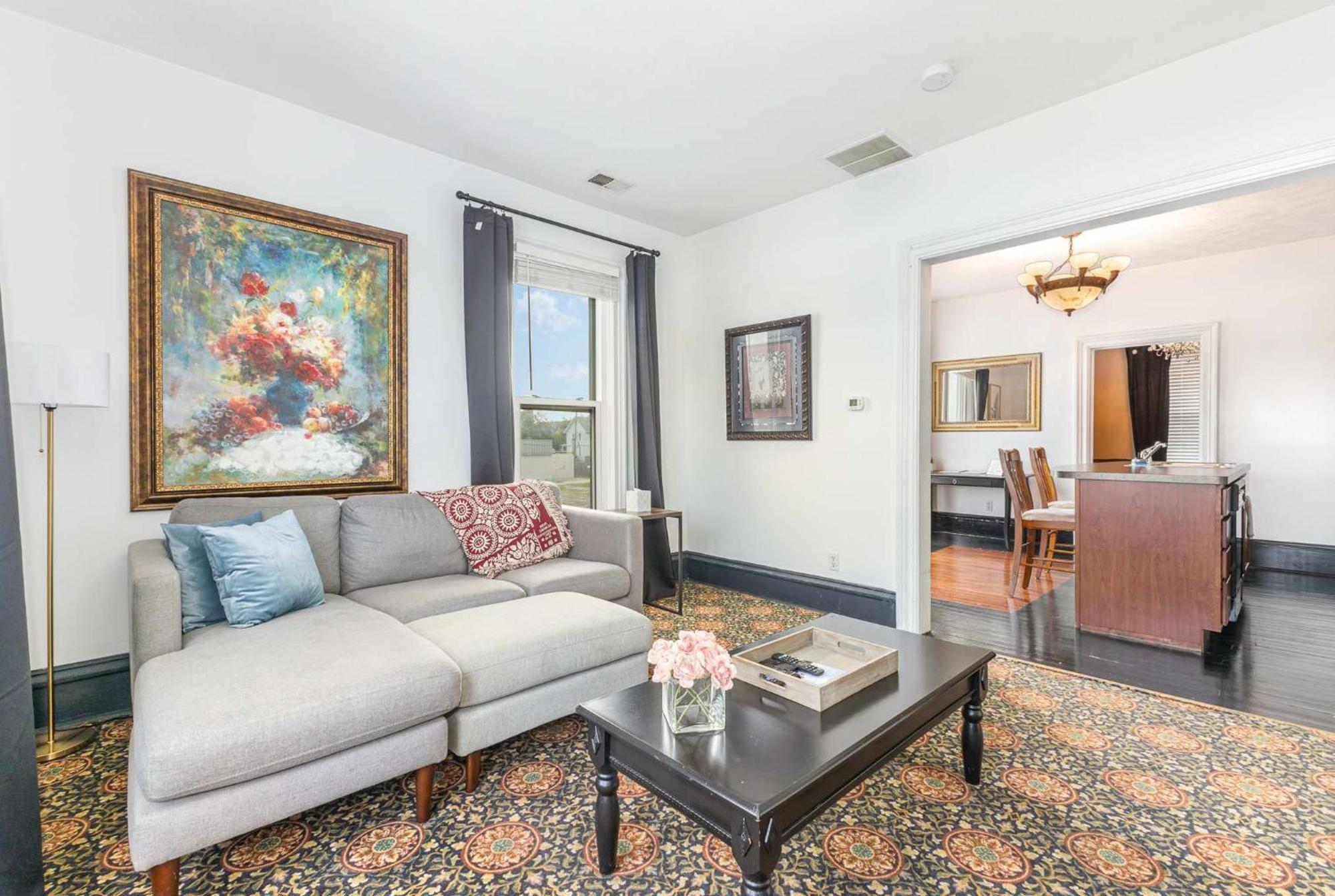 Spacious Upstairs 1Bed- Walking Distance To Beach Outlet Mall Michigan City Dış mekan fotoğraf